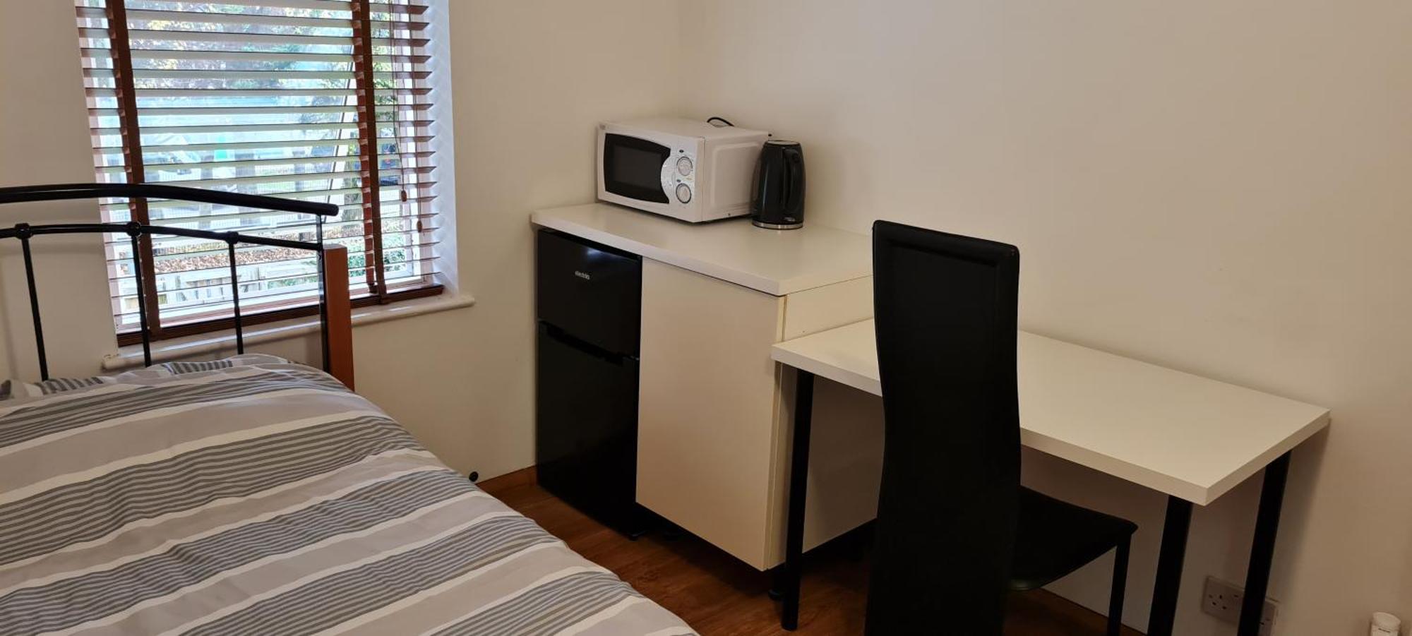 Luton, Lu3 Double Ensuite Room ルートン エクステリア 写真